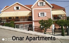 Διαμερίσματα Onar
